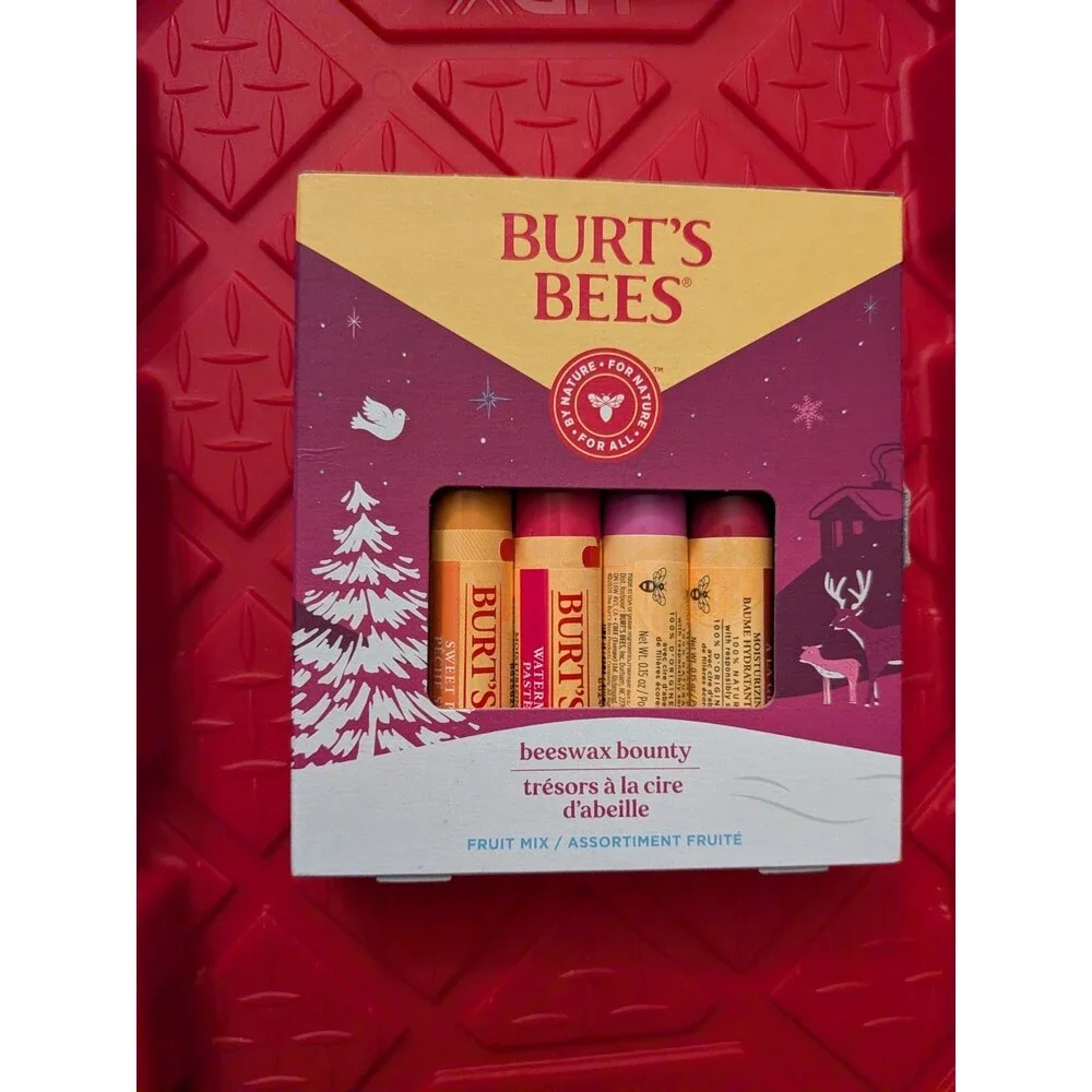 NIB Burt's Bees Beeswax Bounty Fruit Mi Beeswax 4 Pack Lip Balm Holiday Gift Set
